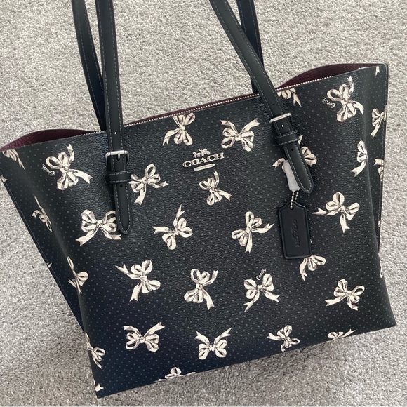Coach bow print mollie tote NWT CY647 - Picture 3 of 10